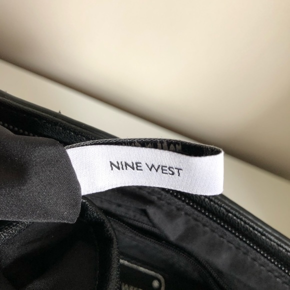 New Nine West Crossbody Bag Exclusively Made For Macy - Picture 4 of 14